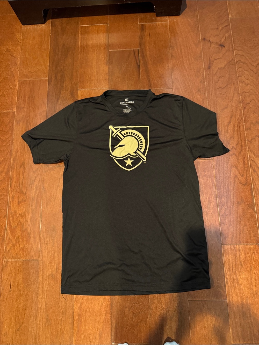 Colosseum Black T-Shirt with Gold Spartan Shield Graphic large West Point army